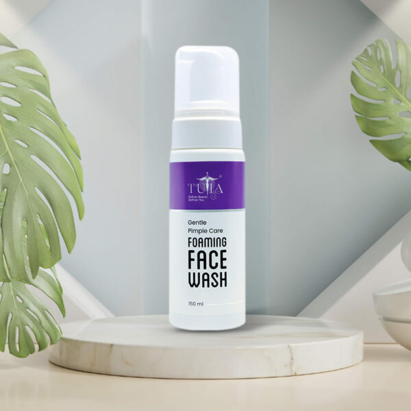 Foaming facewash